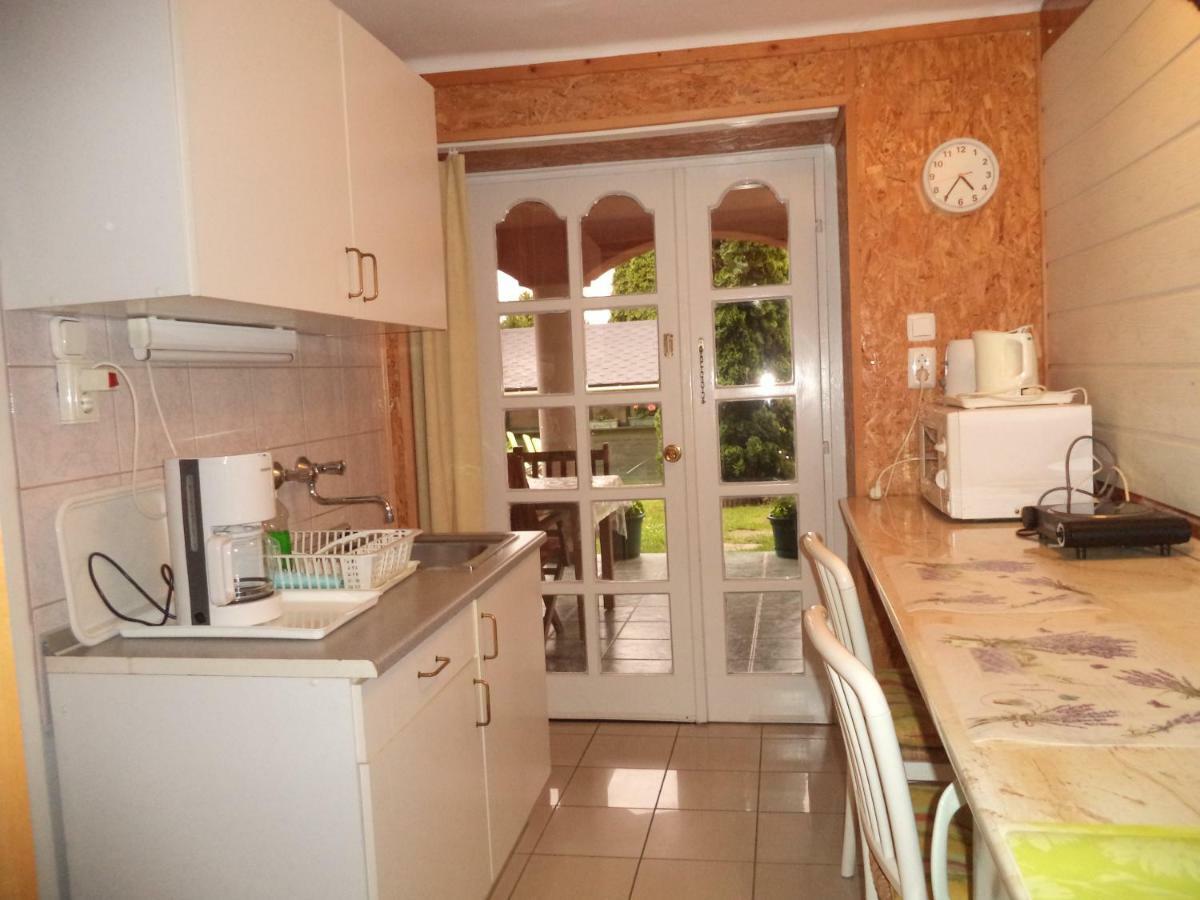 Maria Apartman Heviz Exterior photo